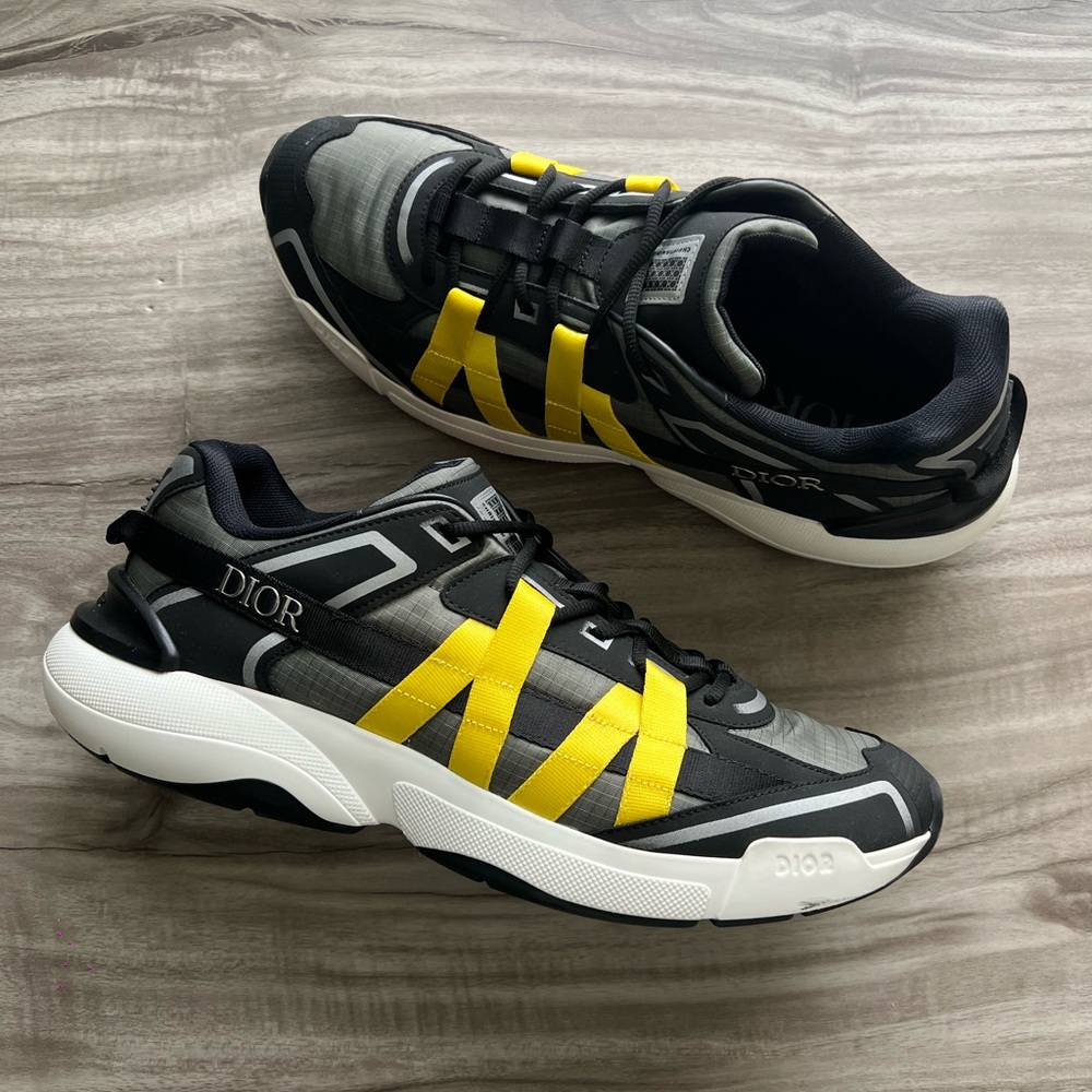 DIOR B24 Runtek Sneaker Size 11 (EU 44) men’s WORN ONCE